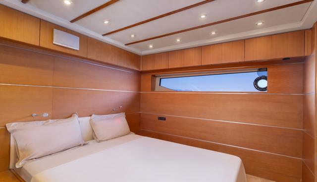 Numarine 102  yacht for sale 28