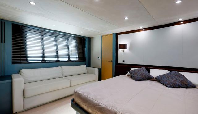 PRINCESS 85 yacht for sale 25