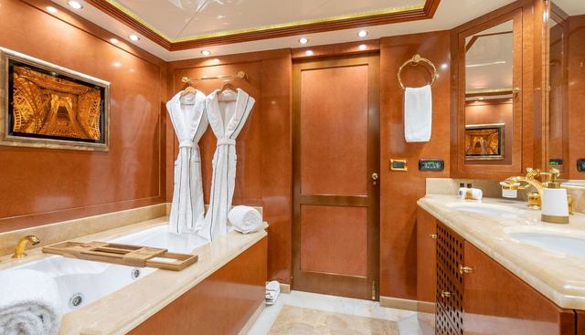 OCEANOS yacht for sale 33