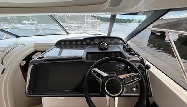 Flinga yacht for sale 25