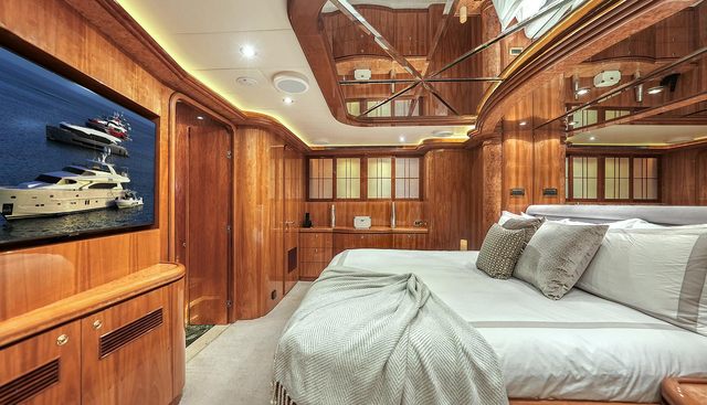 FANTASEA yacht for sale 28