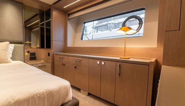 5322488 yacht for sale 39