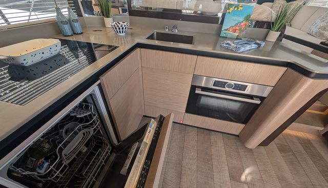 noname yacht for sale 53