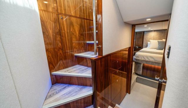 MISS SIP yacht for sale 38