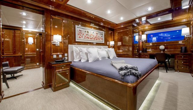 DE-DE yacht for sale 24