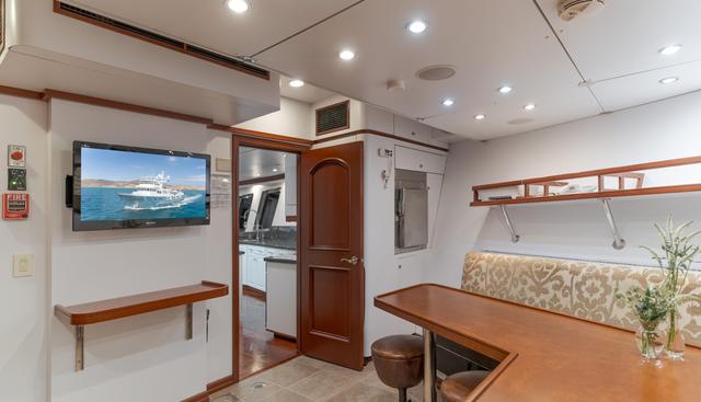 Huracan yacht for sale 29