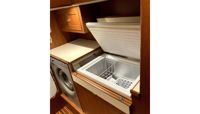 Grace yacht for sale 38