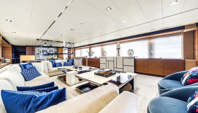 Daisy D yacht for sale 4