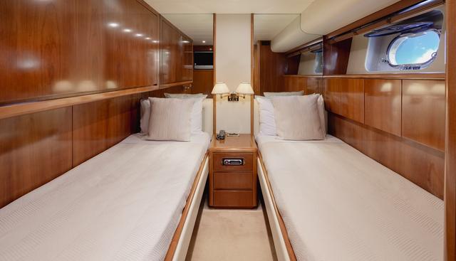 LADY MAUREEN yacht for sale 19