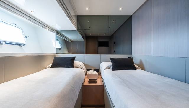 Fitline yacht for sale 42