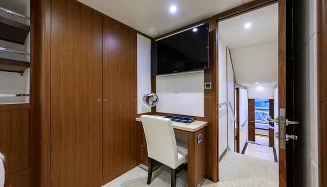CHINDON yacht for sale 57