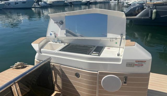 noname yacht for sale 10
