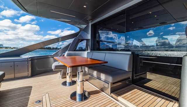 UNREEL yacht for sale 10