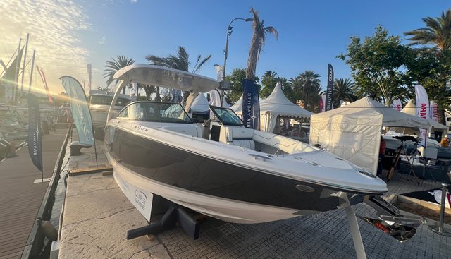 Regal LS6 yacht for sale 4