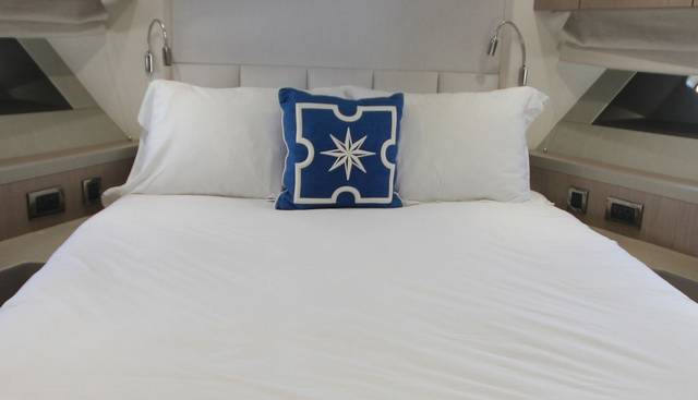 SUZY Q yacht for sale 3