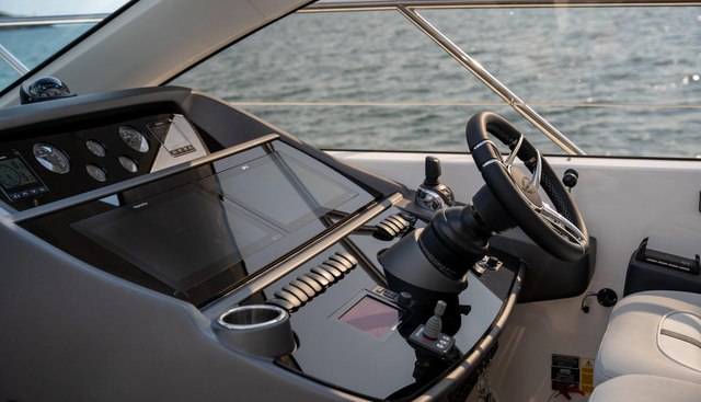 Serafina yacht for sale 14