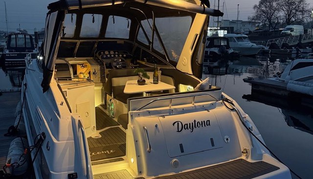 Daytona yacht for sale 27