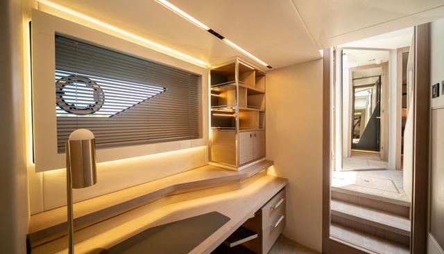 SERENITY OF LIVERPOOL yacht for sale 22