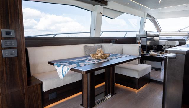 4-Play VII yacht for sale 34