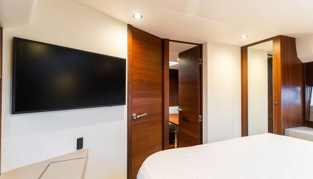 NO WORRIES OF HAMBLE yacht for sale 27