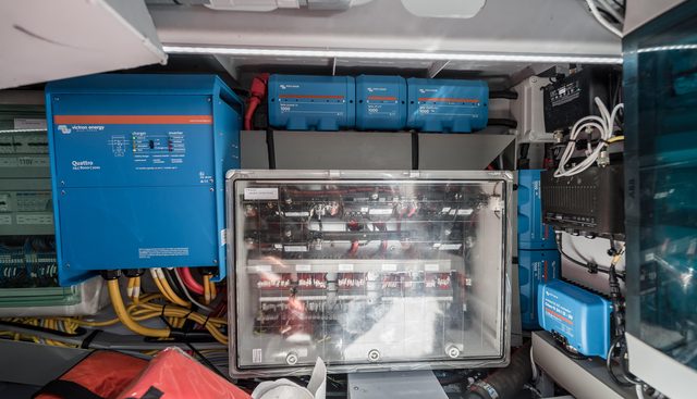 Robin's Nest yacht for sale 98