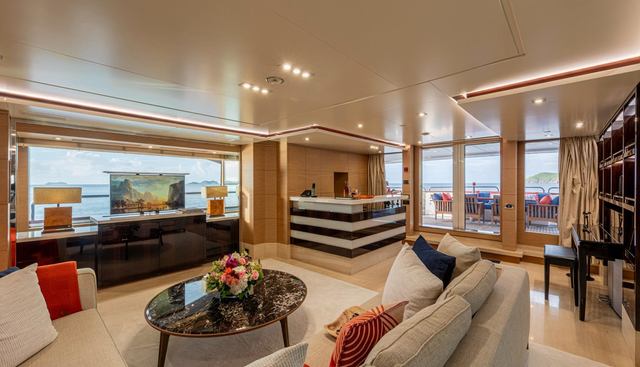 SUR LA MER yacht for sale 4