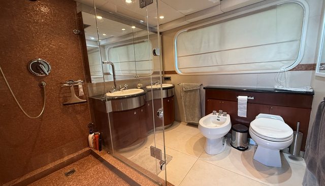 Ligaya yacht for sale 17