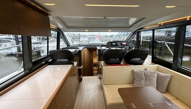 Swysh yacht for sale 20