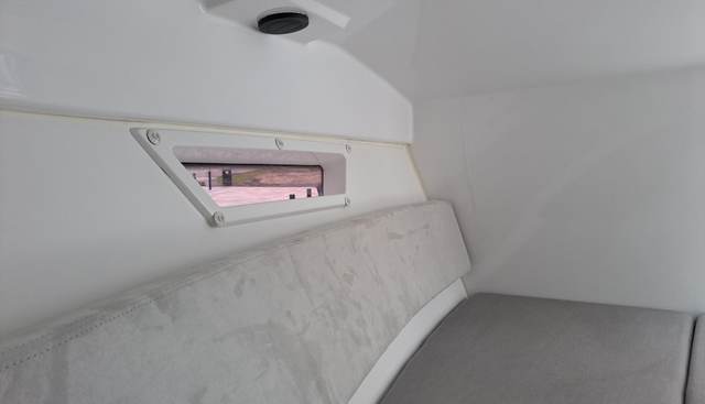 F700 yacht for sale 35