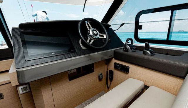 Libert'e yacht for sale 49