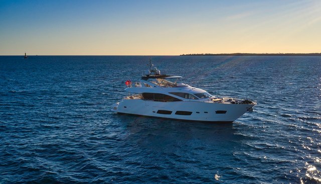 KUDOS yacht for sale 27