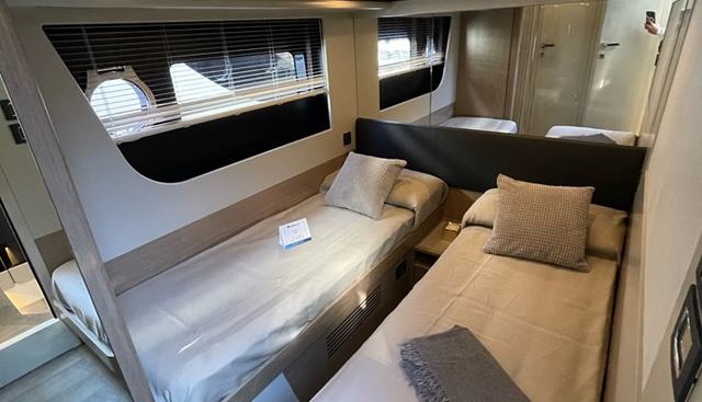 ABSOLUTE 62 FLY yacht for sale 22