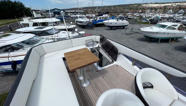 Mollie yacht for sale 5