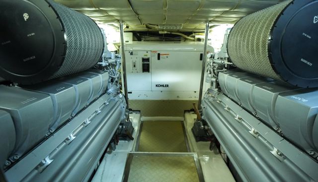 FREEDOM 2 yacht for sale 23