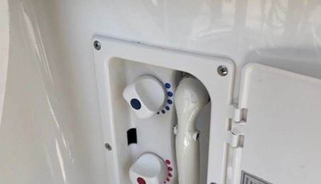 SEAHORSE yacht for sale 13