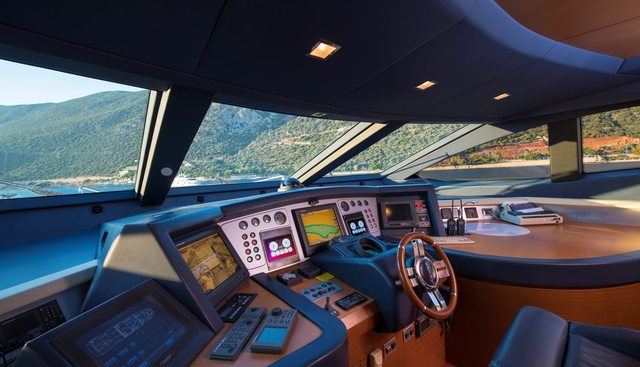 La Rubia yacht for sale 28