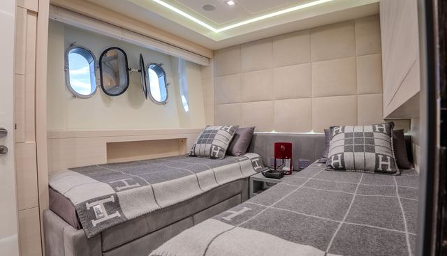 SPECTRE yacht for sale 17