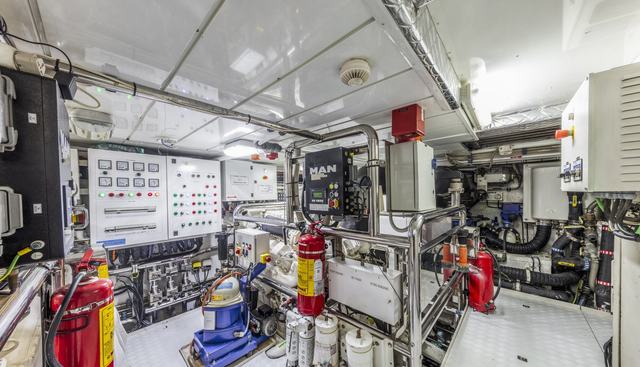 DYLAN ANNE yacht for sale 22