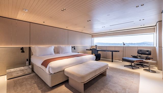VIRTUOSITY yacht for sale 12