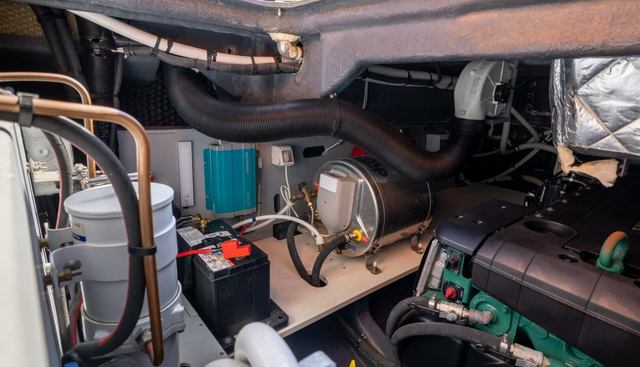 BELLA yacht for sale 39