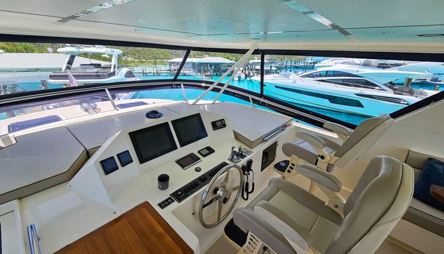 Living With E's yacht for sale 40