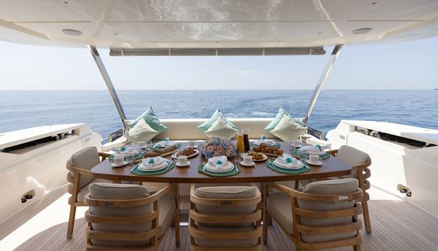 Alegria II yacht for sale 10