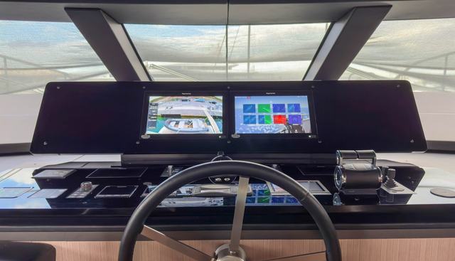 SL90A yacht for sale 33