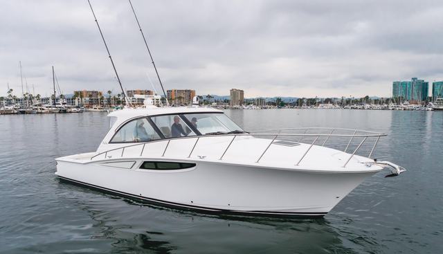 Commodore Two yacht for sale 27