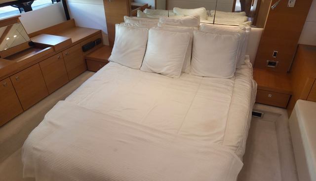 Leny Belle yacht for sale 24