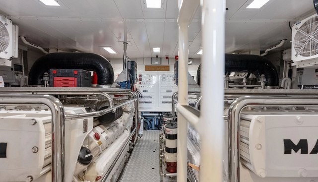 Satisfaction yacht for sale 73