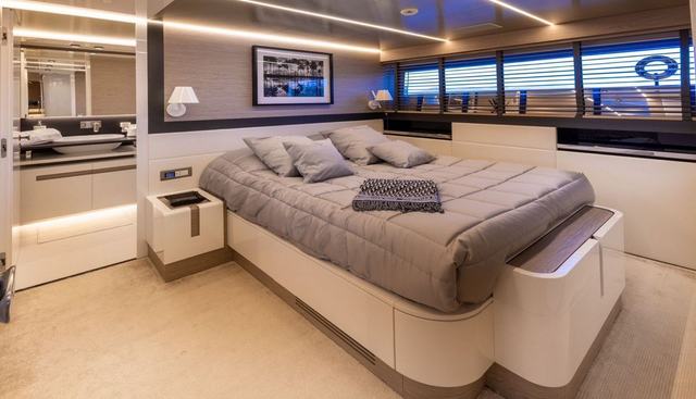 Uilia yacht for sale 23