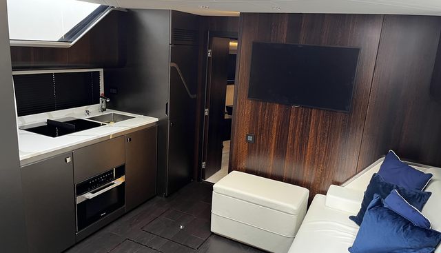 AYS2442 yacht for sale 19