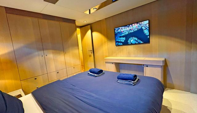 Adventure 780/ 01 yacht for sale 22