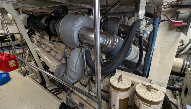 Mas Fina yacht for sale 33